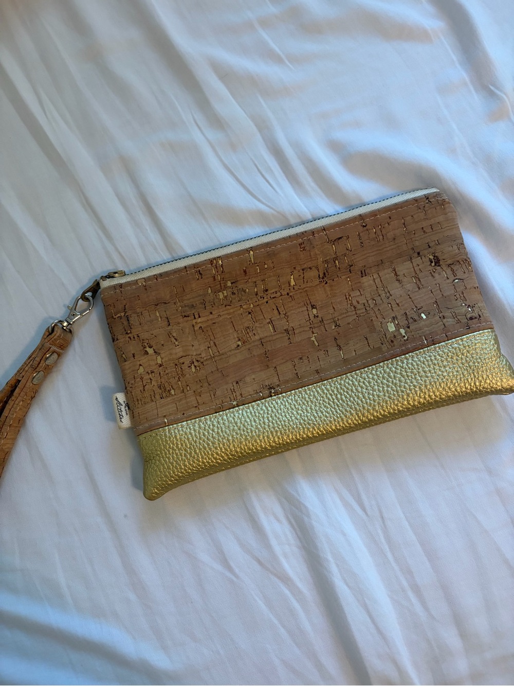 Five Stitches Cork Wristlet Clutch Metallic Gold Floral Lined Zip Pouch